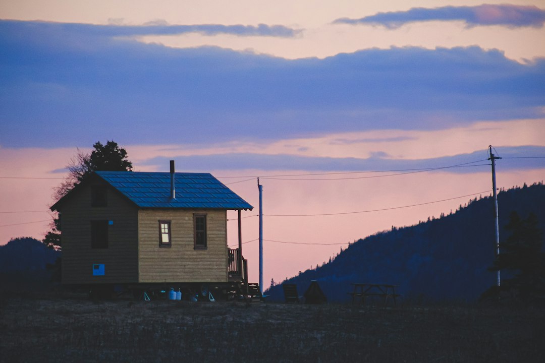 Visual illustration for Off-Grid Tiny House Automation for Artisanal Woodworkers resources